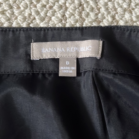 Banana Republic Black And Gray Stripe Wool Mini Skirt Size 8 - Picture 2 of 11